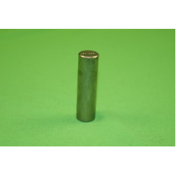 Вал 251562-0000, 20f8x70 46HRC